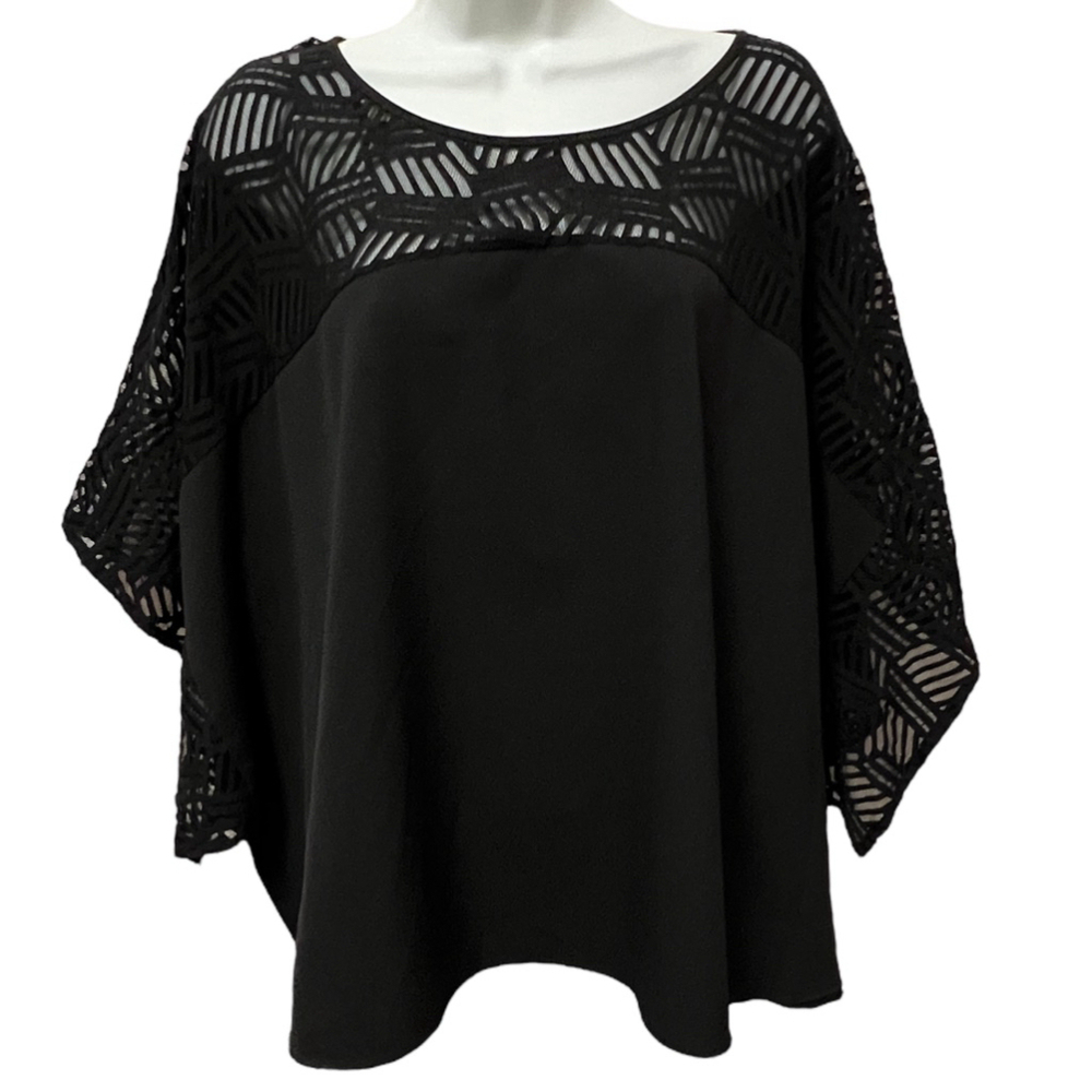 UMGEE Women’s Black Oversized Lace Paneled Boxy Blouse, Size Small